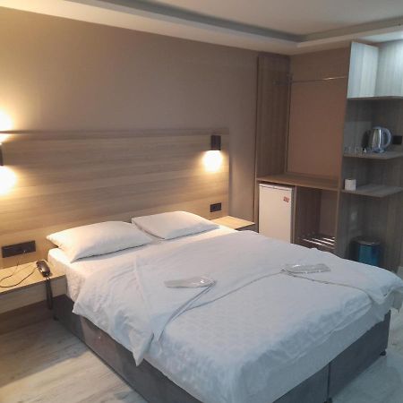 Moon Hotel Sirinevler Istanbul Exterior photo